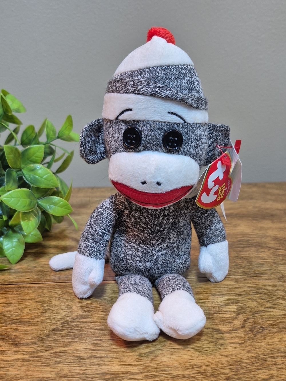 TY BEANIE Babies Collectible 'Socks' The Sock Monkey Plush With Hang Tag